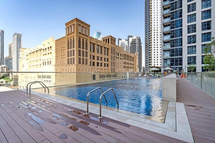 Апартаменты Vogue Downtown - Bellevue Towers Дубай Экстерьер фото